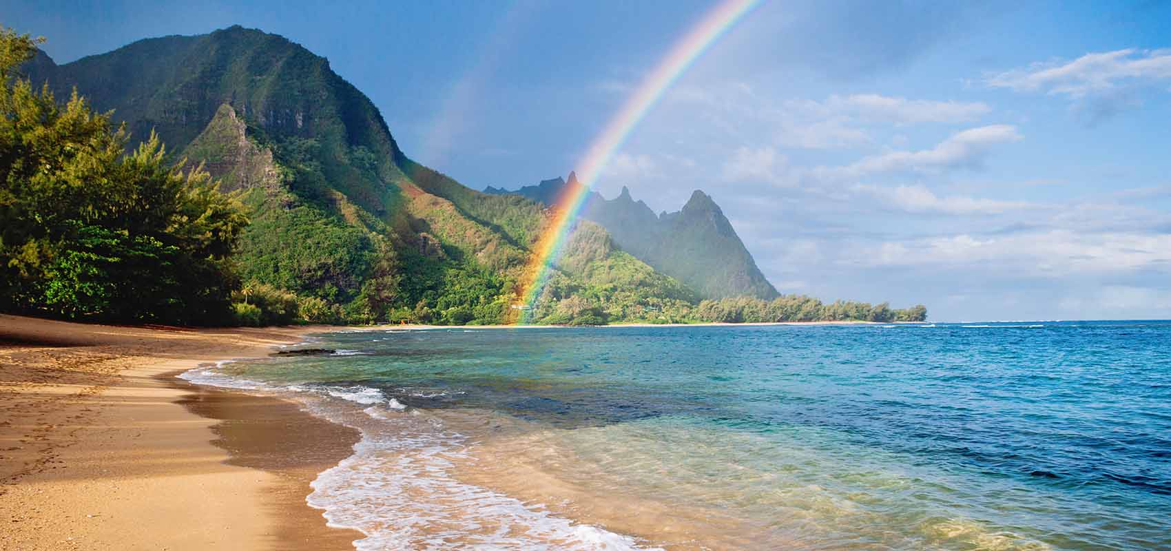 Rainbow over Hanalei Beach, Kauai, Hawaii, USA